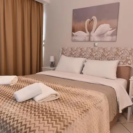 Cozy Luxury In The Heart Of 8-2 *